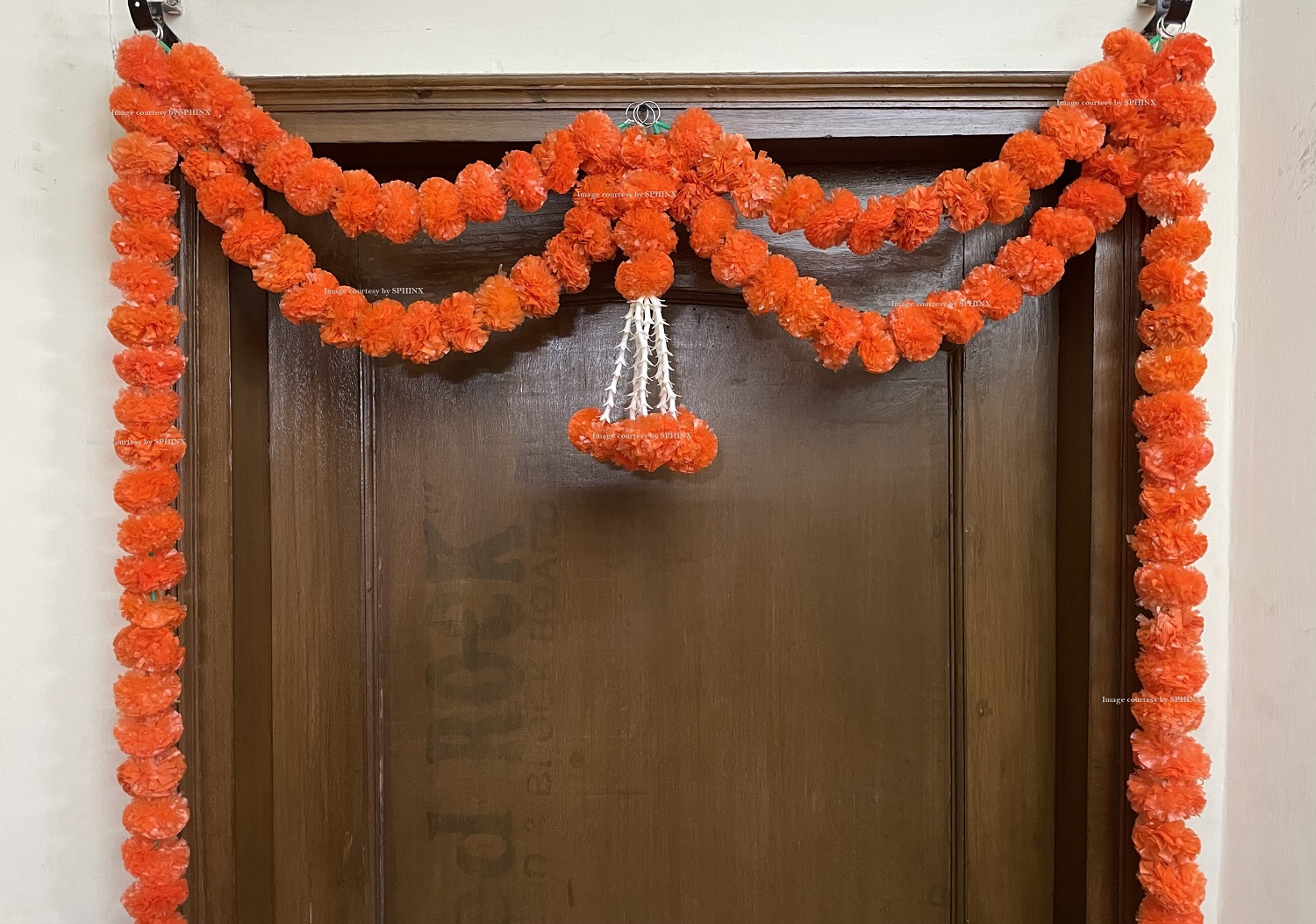 SPHINX ARTIFICIAL MARIGOLD FLUFFY FLOWERS AND TUBEROSE(RAJNIGANDHA) DOOR TORAN SET/DOOR HANGINGS -DARK ORANGE ( APPROX. 100 X 152 CMS)